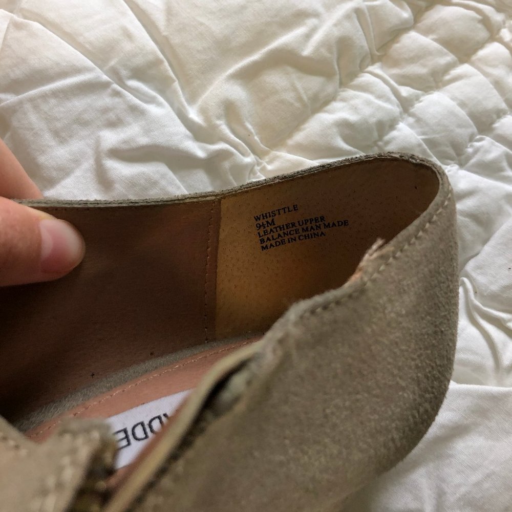 Steve Madden Grey Suede Platform Block Heels S 9.5 - image 4